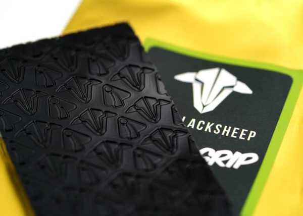 TBS Ummagrip Universal Sticky Battery Pad - Image 2